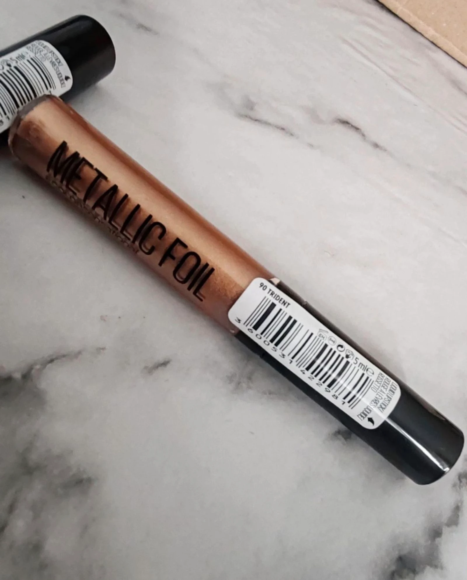 Lot 2 rouge à lèvres métalliques liquide Maybelline  – photo 2